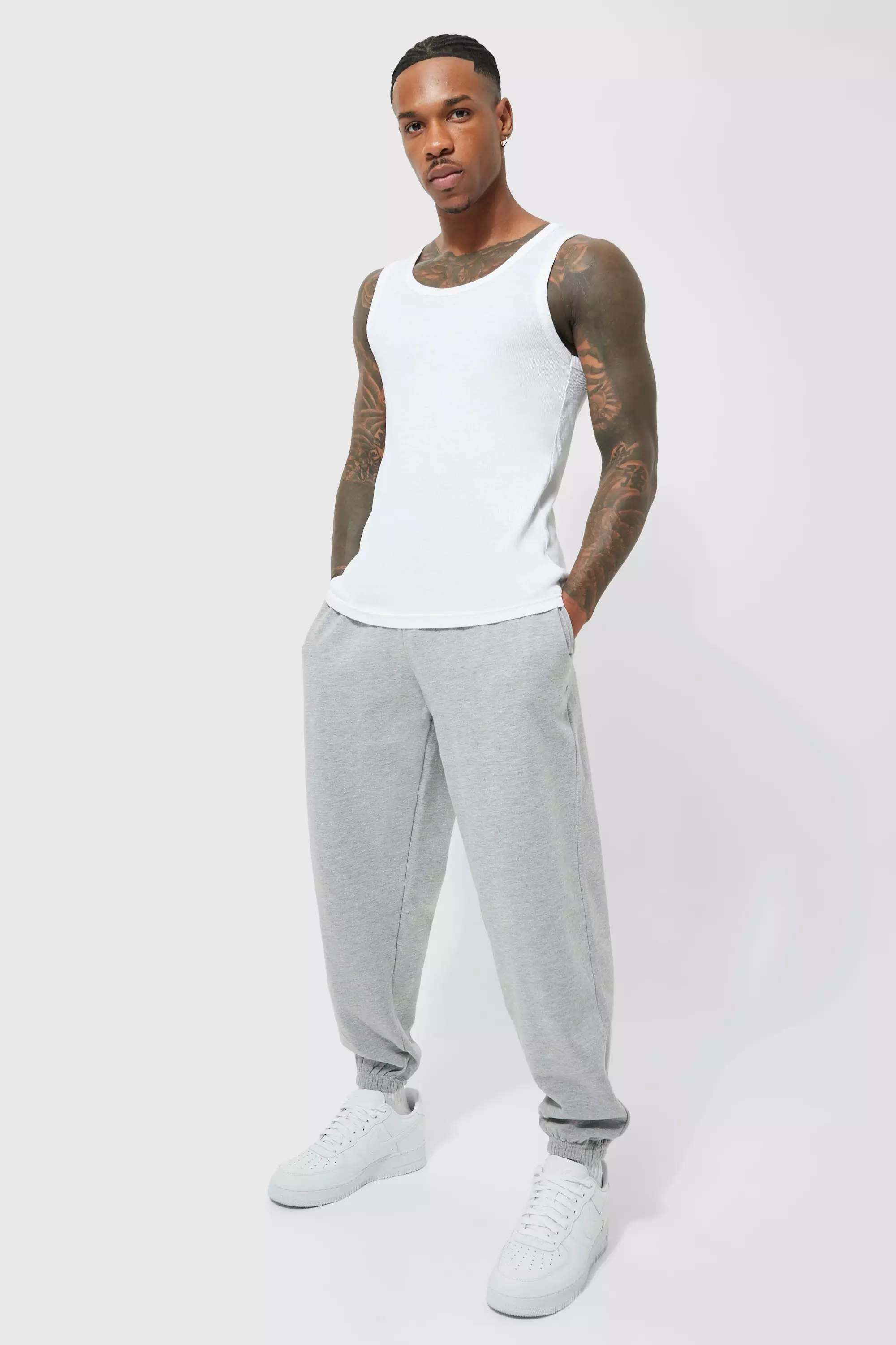 Basic Oversized Fit Jogger boohooMAN